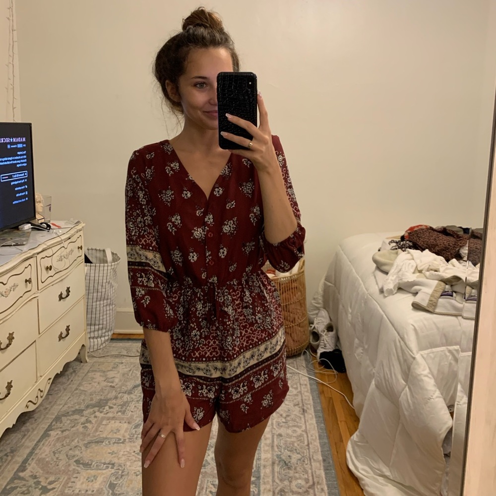 Maroon romper! - Picture 4 of 4